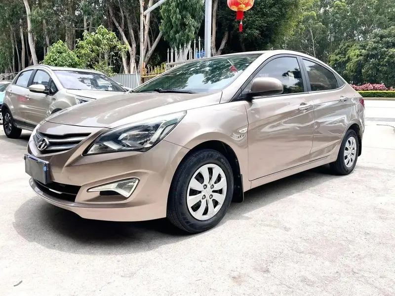 Hyundai Verna, 2014