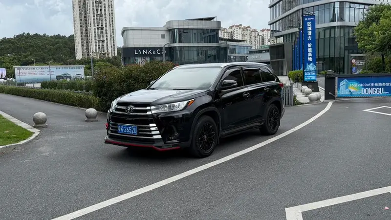 Toyota Highlander, 2015