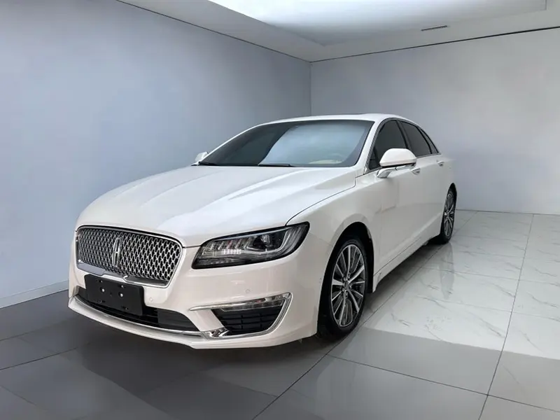 Lincoln MKZ, 2019
