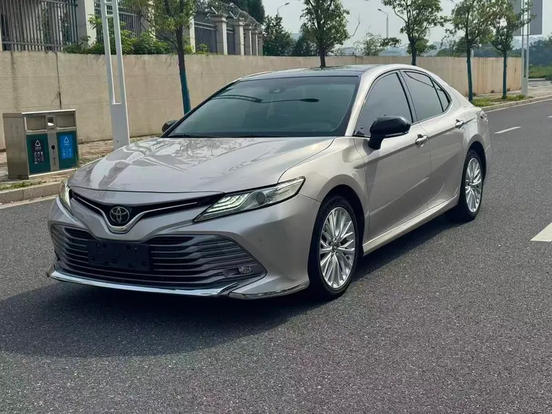 Toyota Camry, 2018