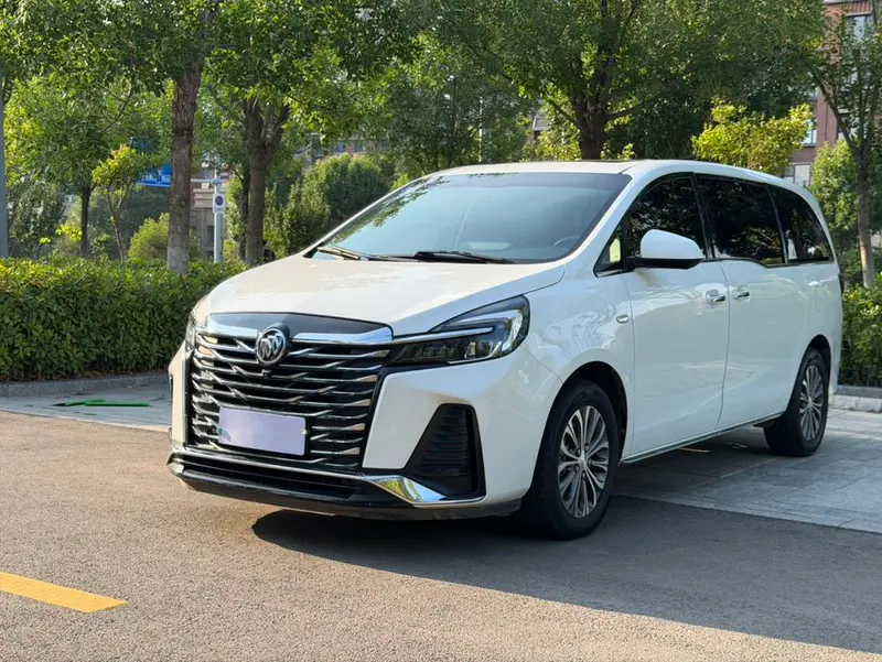 Buick GL8, 2023