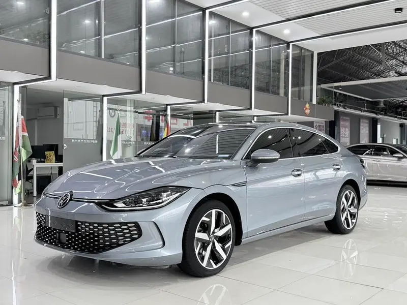 Volkswagen Lamando, 2023