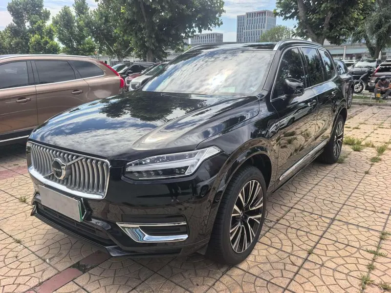 Volvo XC90 PHEV, 2023