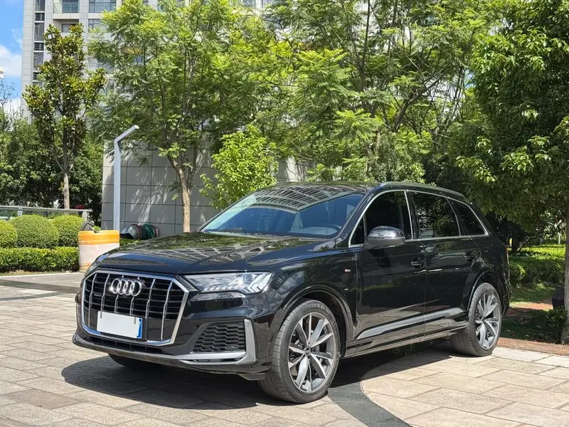 Audi Q7, 2023