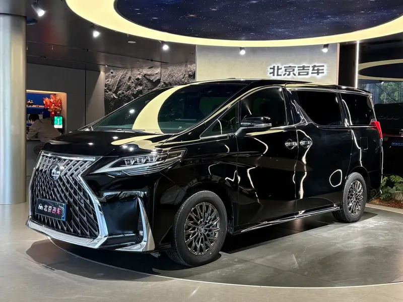 Lexus LM, 2020