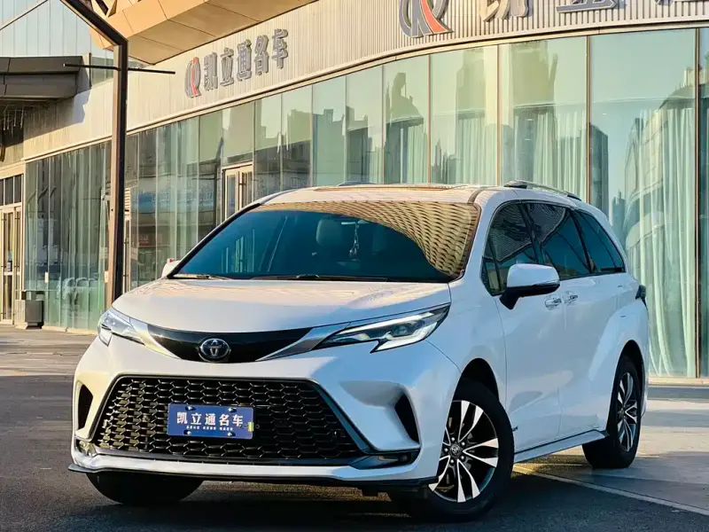 Toyota Granvia, 2024