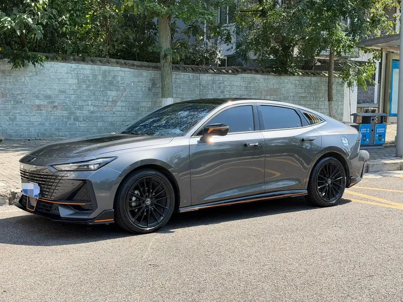 Changan UNI-V, 2022