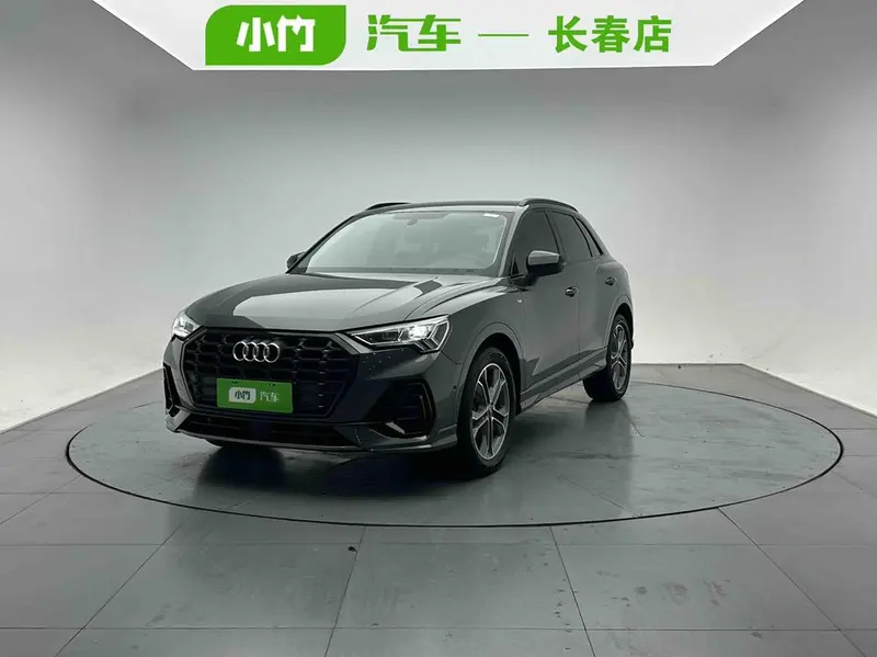 Audi Q3, 2023