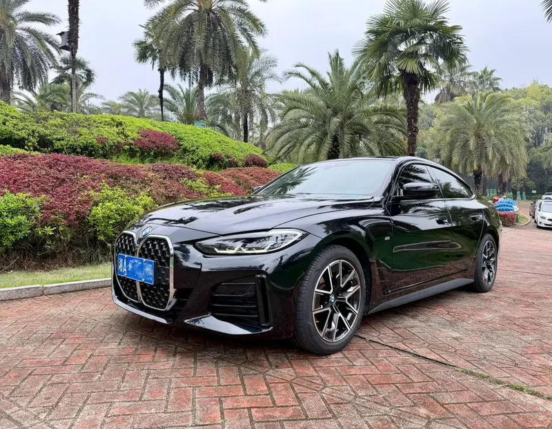 BMW 4-Series, 2022