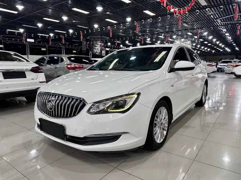 Buick Excelle, 2015