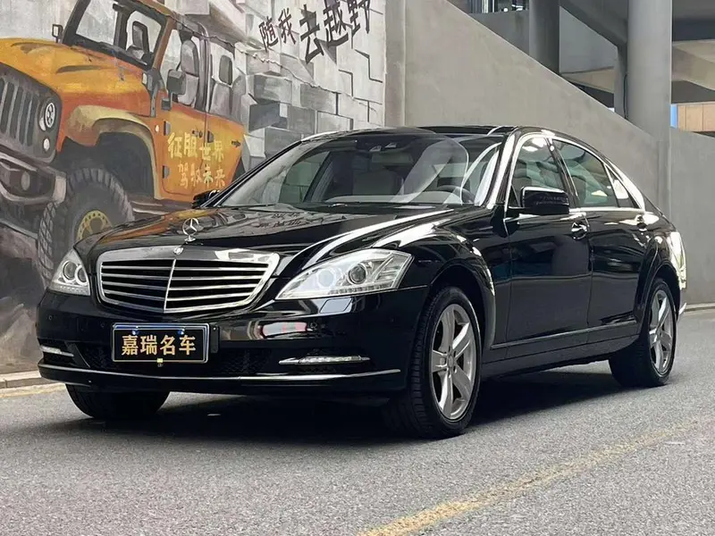 Mercedes-Benz S-Class, 2010