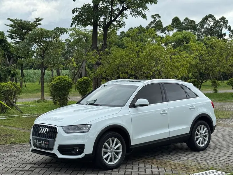Audi Q3, 2015