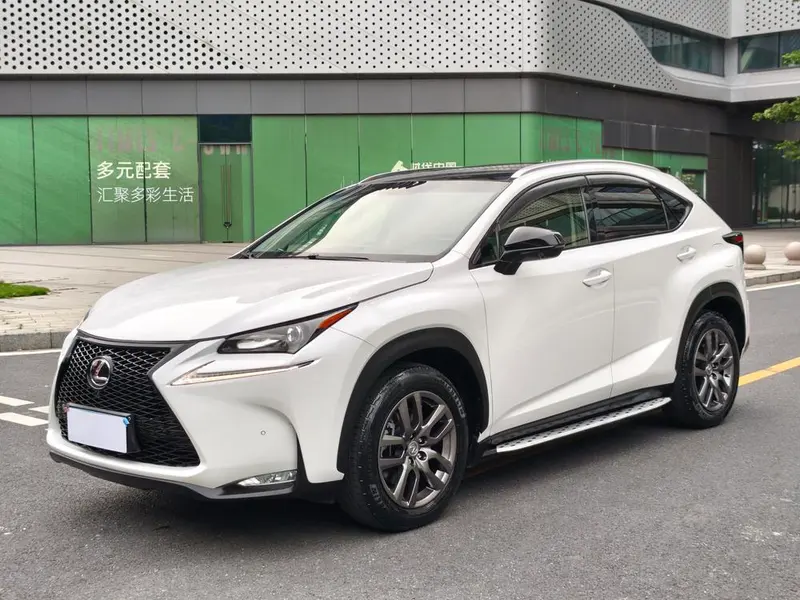 Lexus NX, 2015
