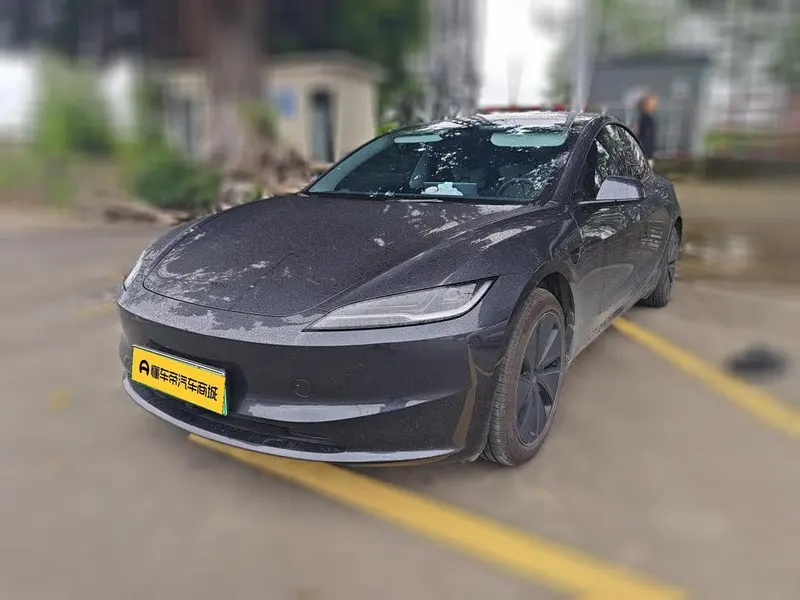Tesla Model 3, 2025