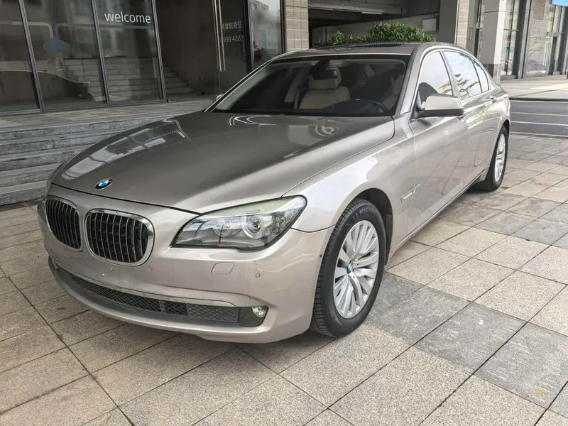 BMW 7-Series, 2009