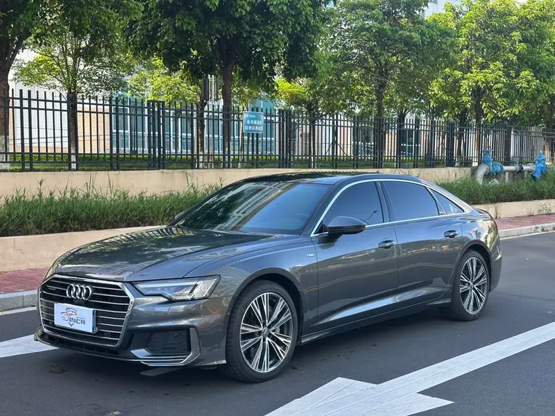 Audi A6L, 2021
