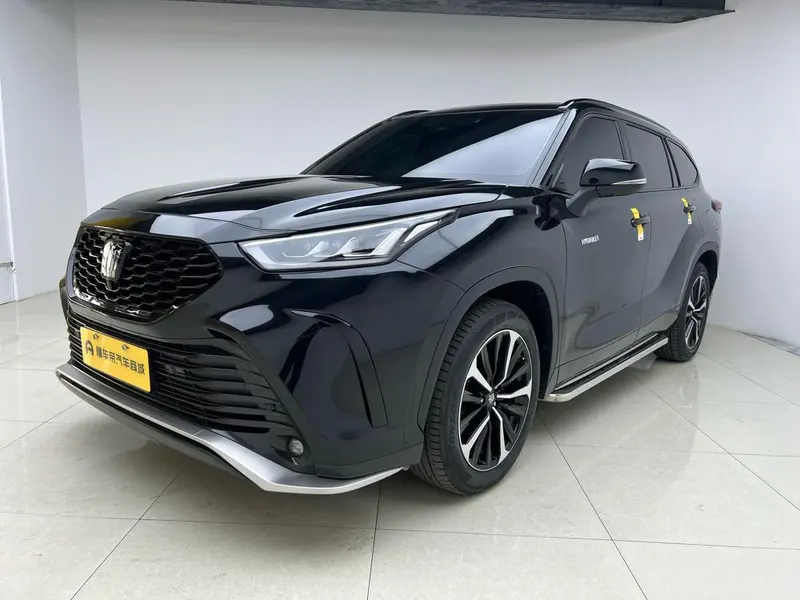 Toyota Crown Kluger, 2022