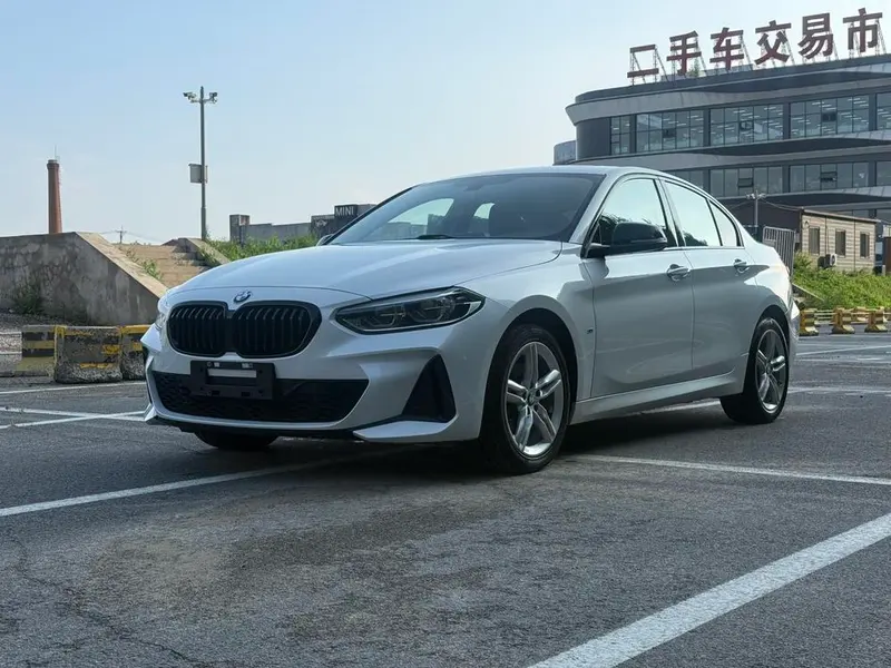 BMW 1-Series, 2021