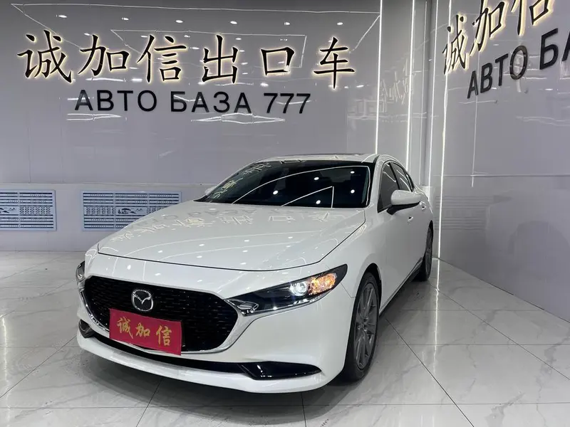 Mazda 3 Axela, 2021