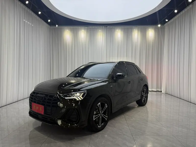 Audi Q3, 2021