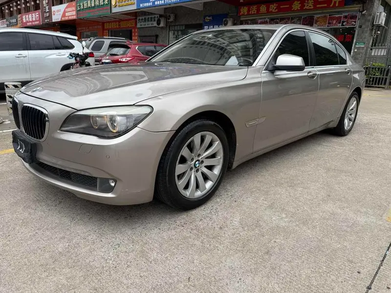 BMW 7-Series, 2009