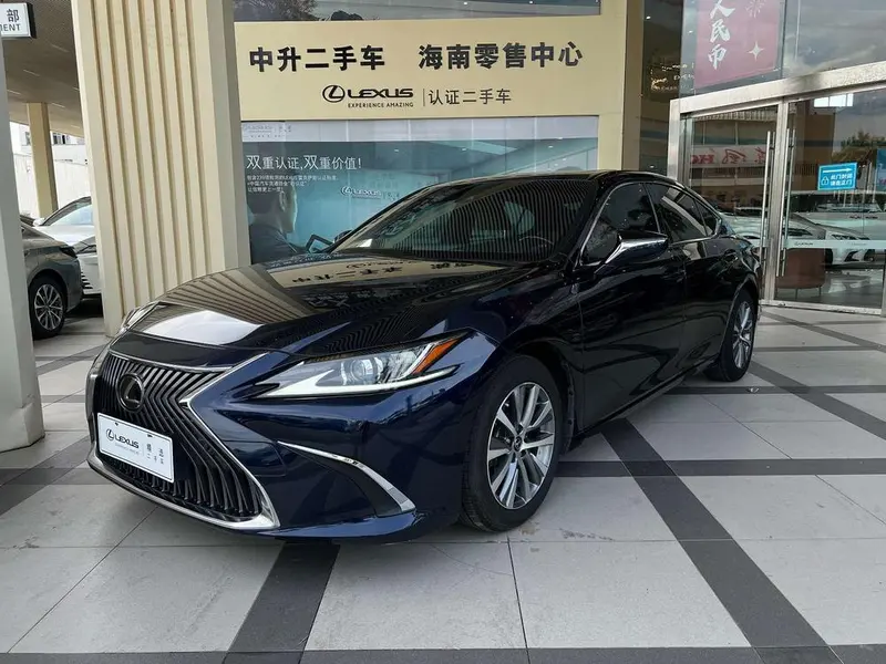 Lexus ES, 2018