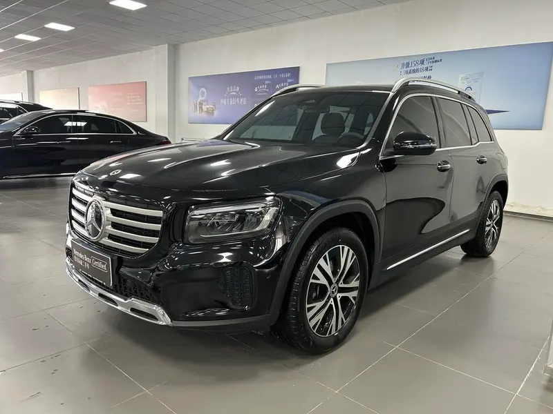 Mercedes-Benz GLB, 2025