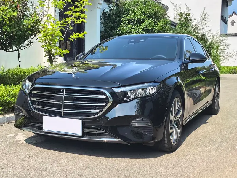 Mercedes-Benz E-Class, 2024