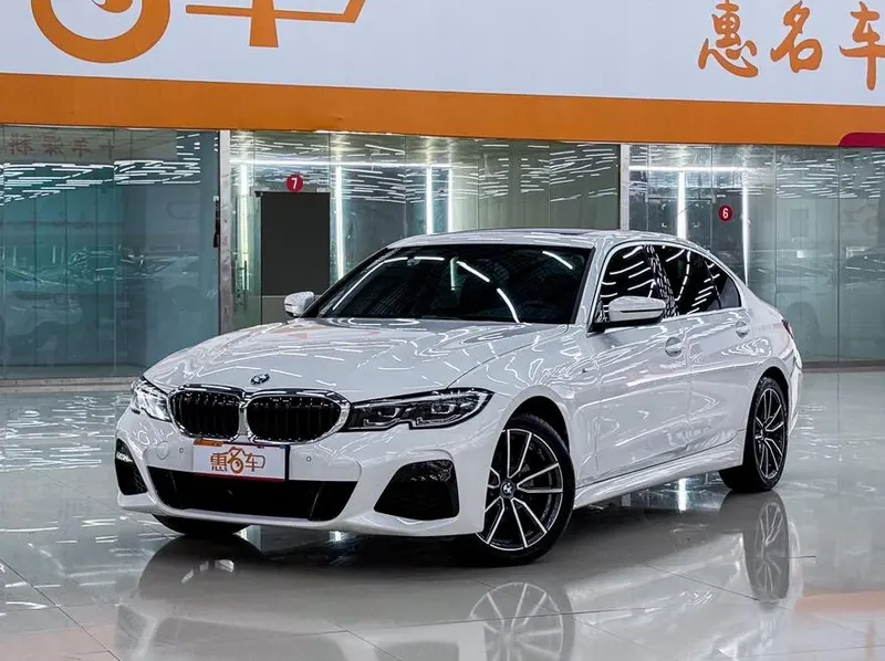BMW 3-Series, 2021