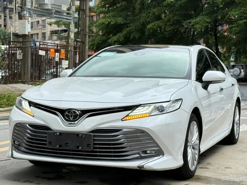 Toyota Camry, 2019