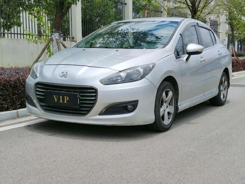 Peugeot 308, 2013