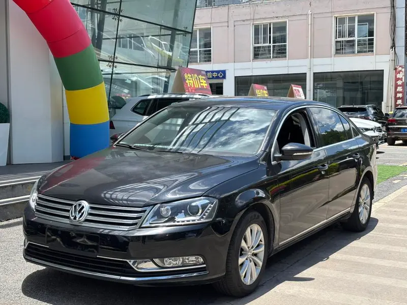 Volkswagen Magotan, 2015