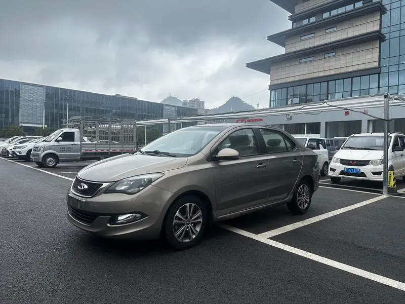 Chery Arrizo 3, 2015