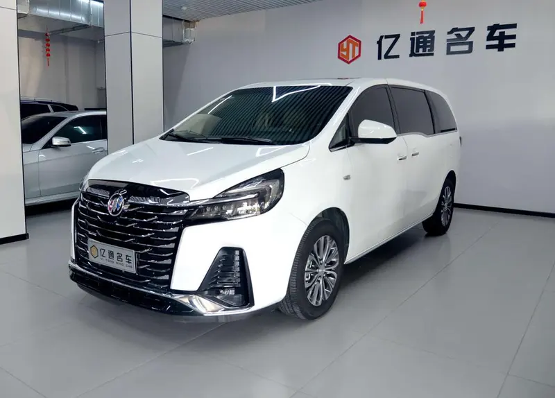 Buick GL8, 2023