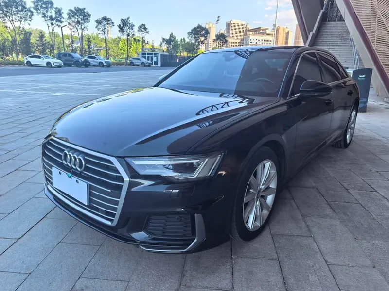 Audi A6L, 2021