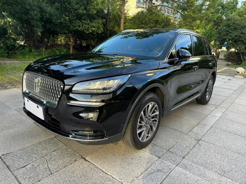 Lincoln Corsair, 2022