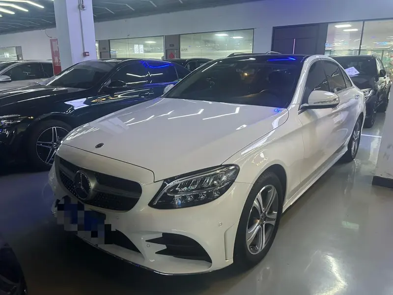 Mercedes-Benz C-Class, 2020