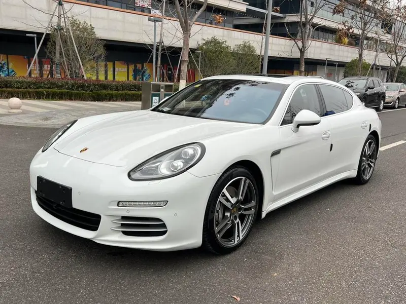 Porsche Panamera, 2014