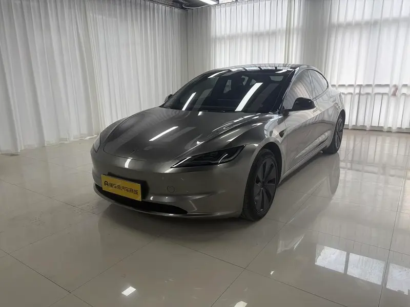 Tesla Model 3, 2023