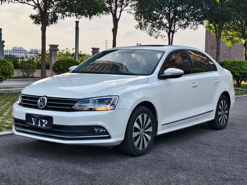 Volkswagen Sagitar, 2017