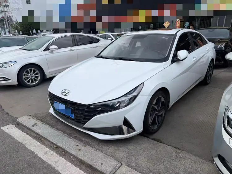 Hyundai Elantra, 2021