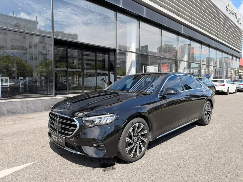 Mercedes-Benz E-Class, 2024