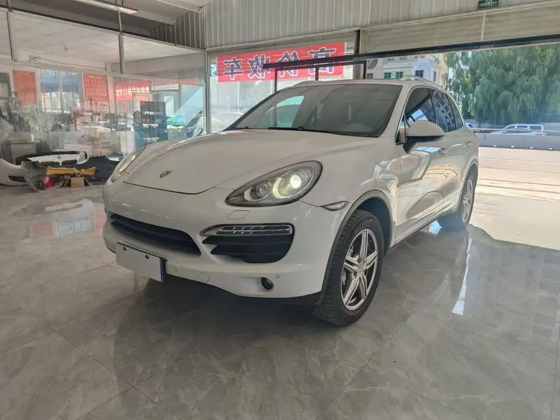 Porsche Cayenne, 2011