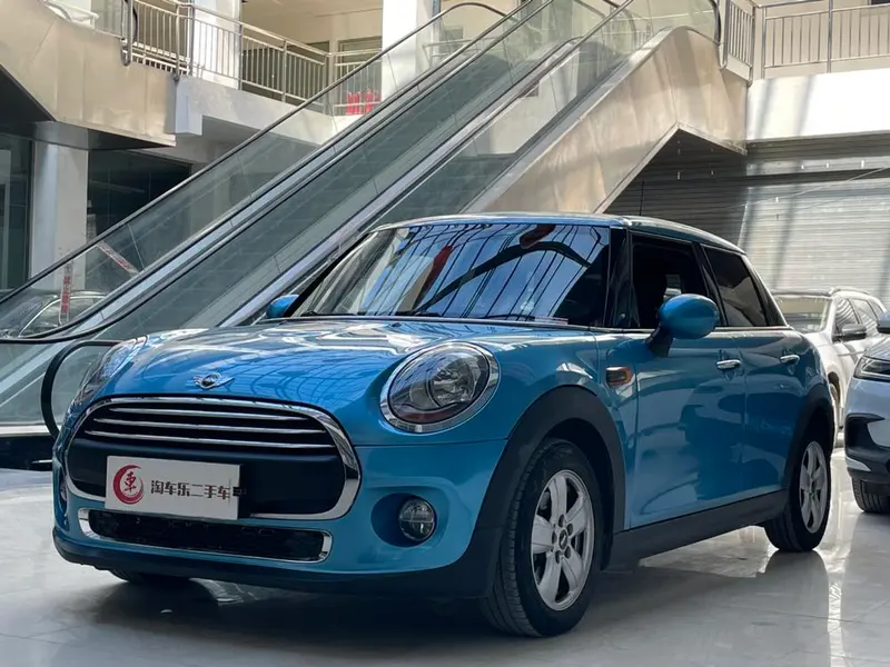 MINI MINI, 2015