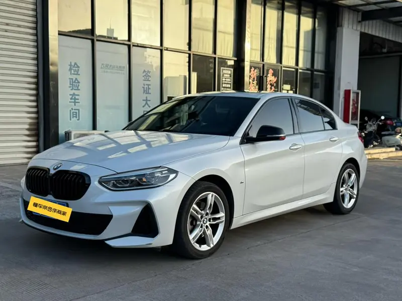 BMW 1-Series, 2021