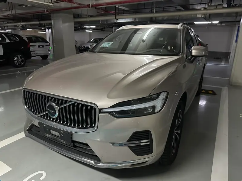 Volvo XC60, 2025