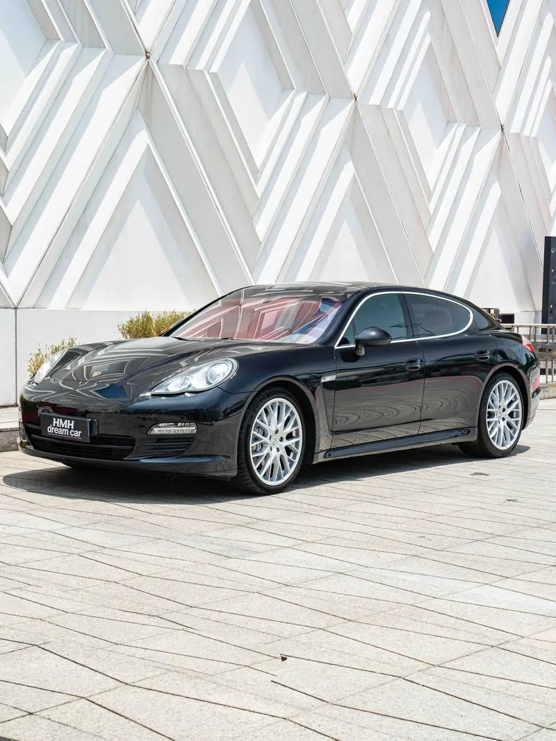 Porsche Panamera, 2010