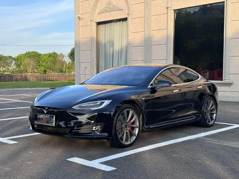 Tesla Model S, 2020