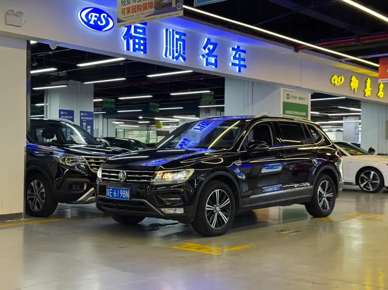 Volkswagen Tiguan L, 2020
