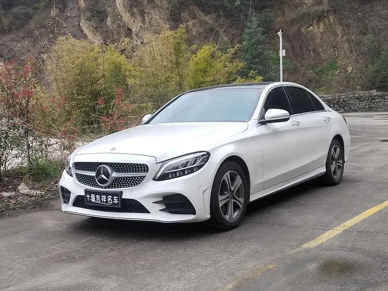 Mercedes-Benz C-Class, 2019